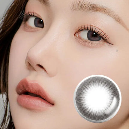 عدسات لينمي أكما غراندي رمادية (يومية/30 قطعة) 